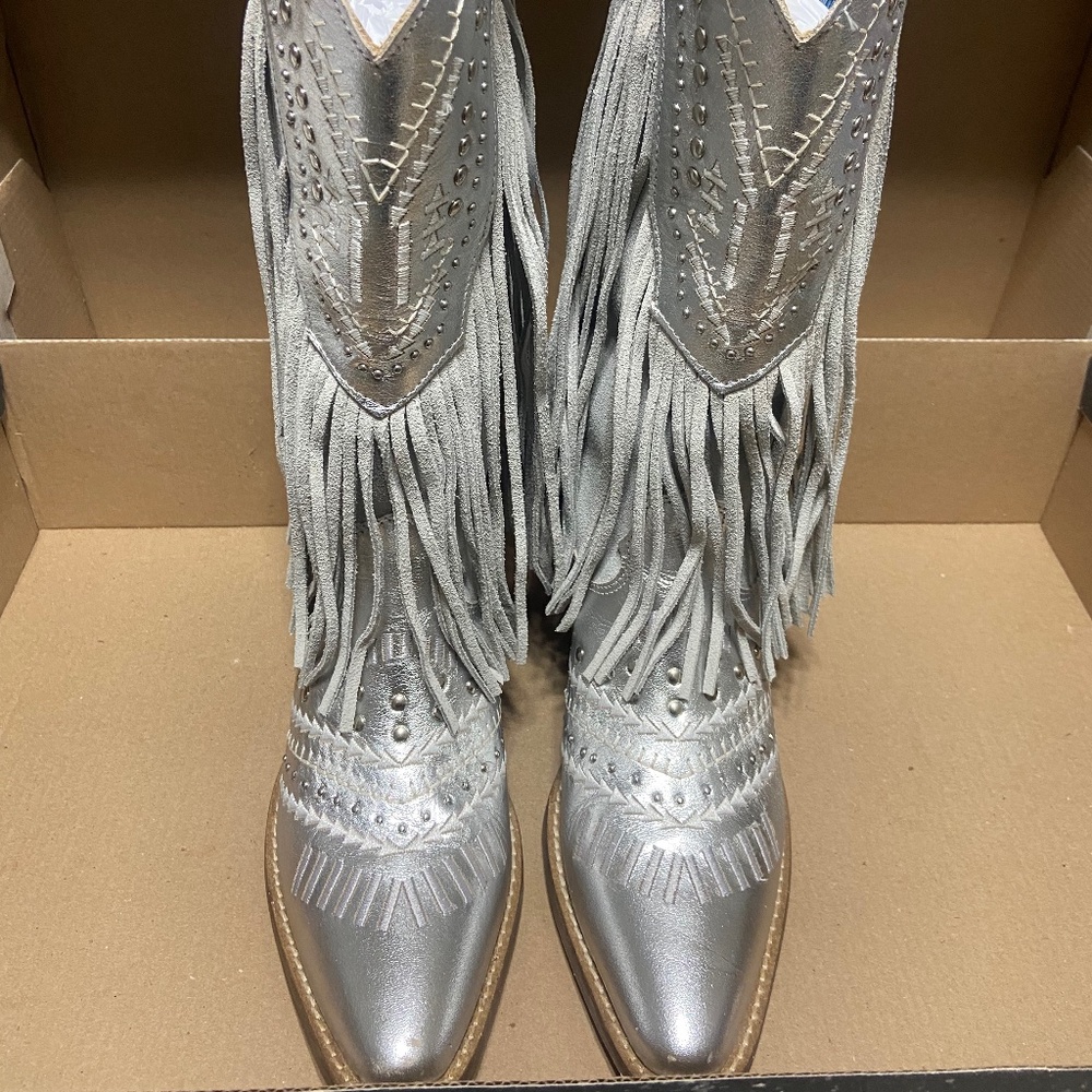 Dingo Gypsy Silver